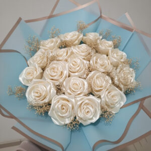 Endless Elegance Silk Roses