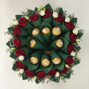 Tiny Treasure Ferrero Bouquet